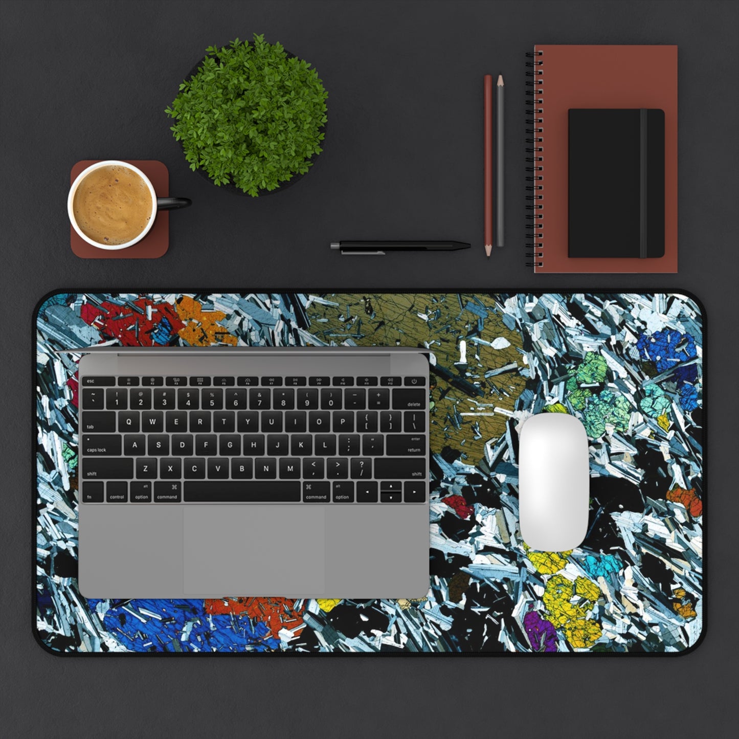 Gabbro Desk Mat
