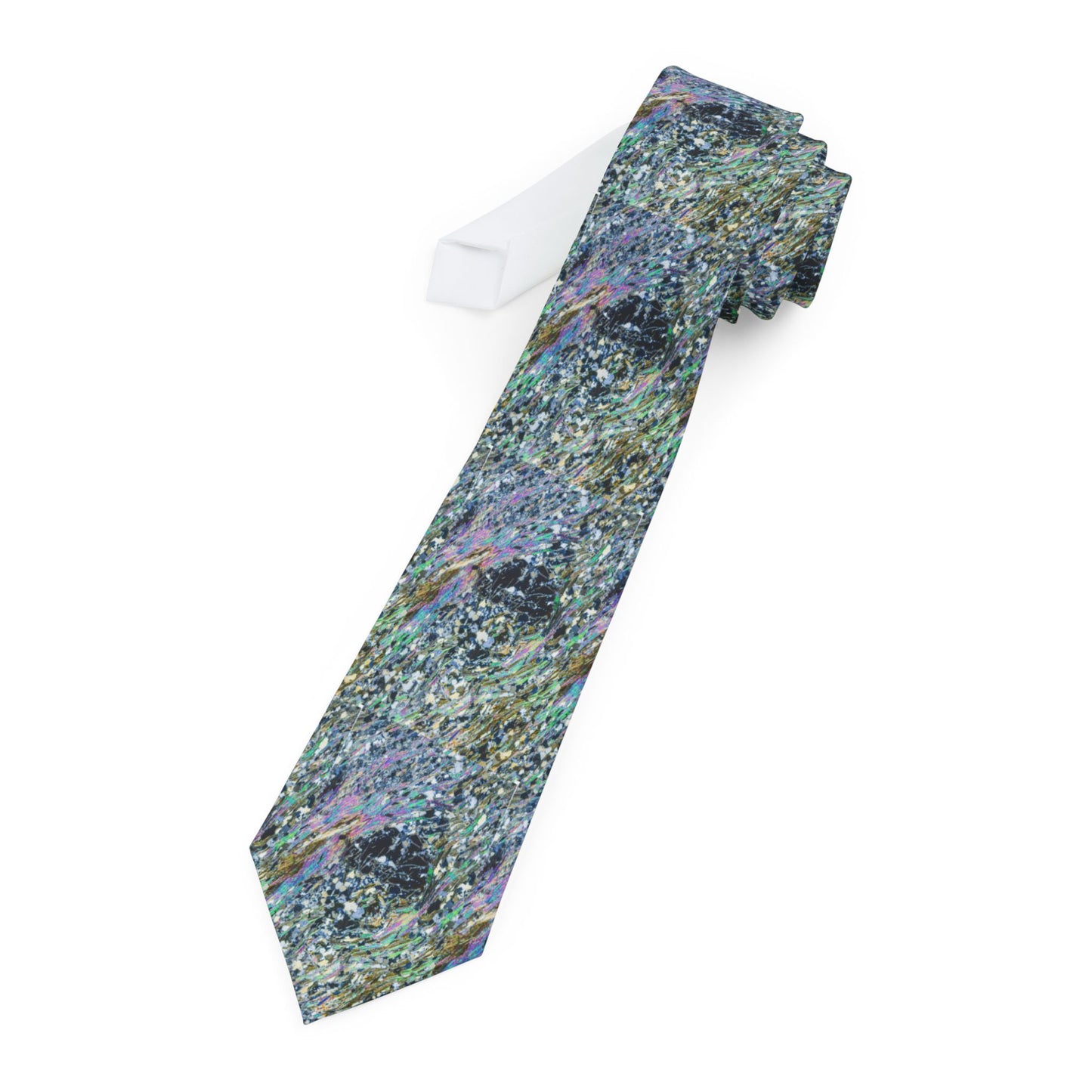 Metamorphosing Garnet Necktie