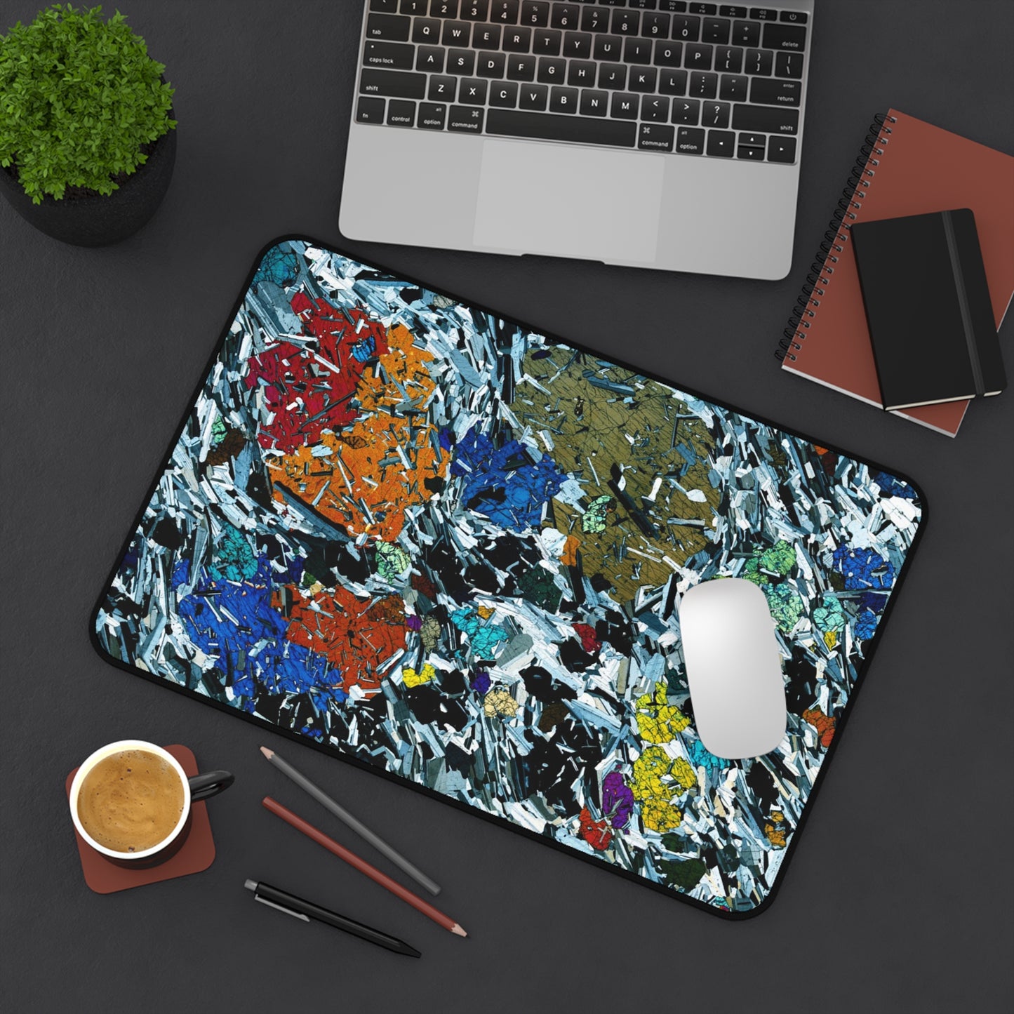 Gabbro Desk Mat