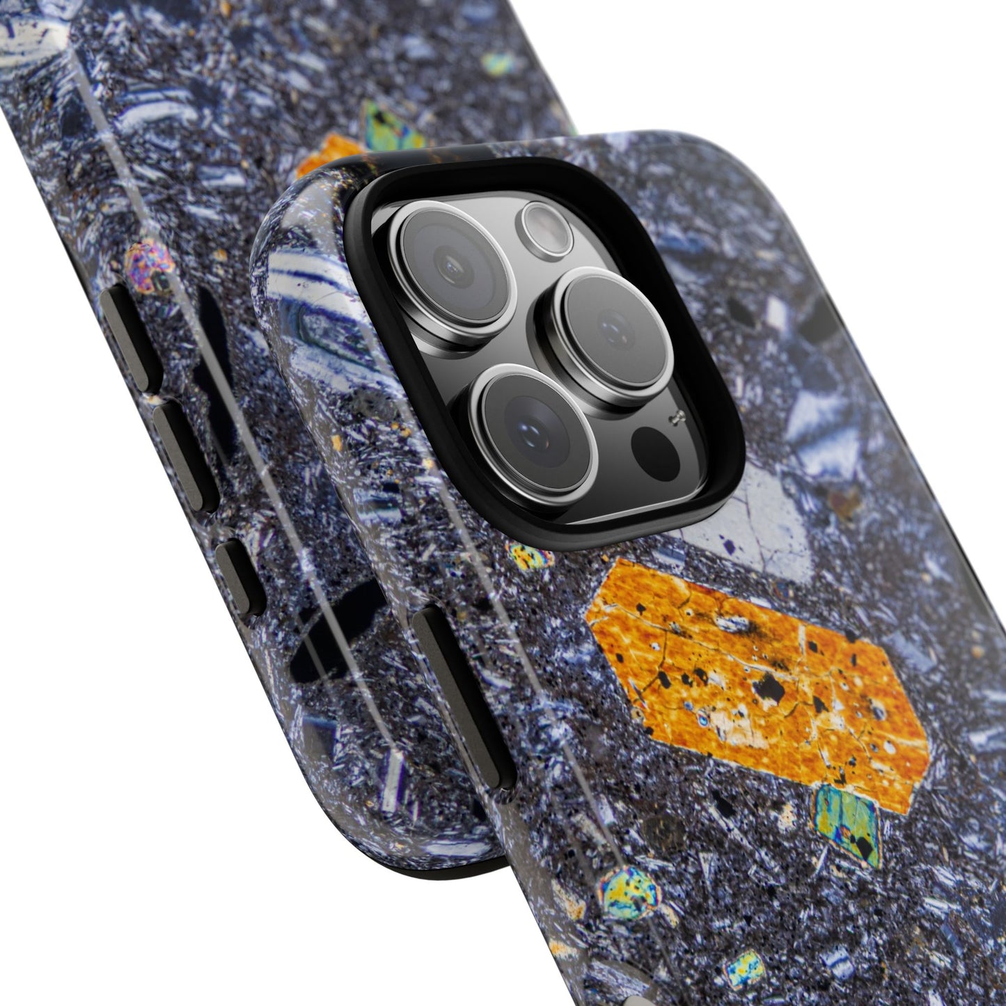 Pyroxene Cyrstal in Basalt Tough Cases