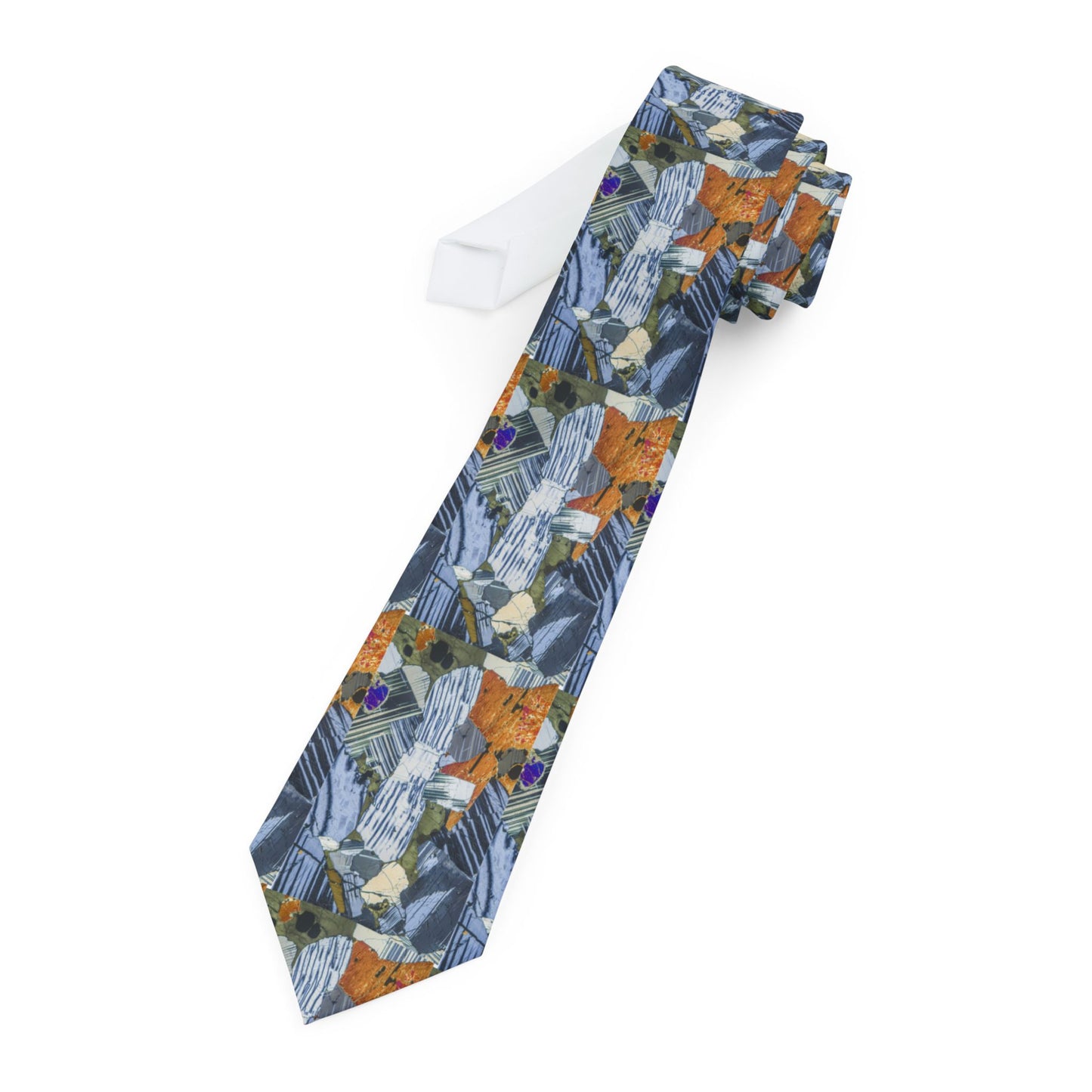 Plagioclase and Pyroxene Necktie