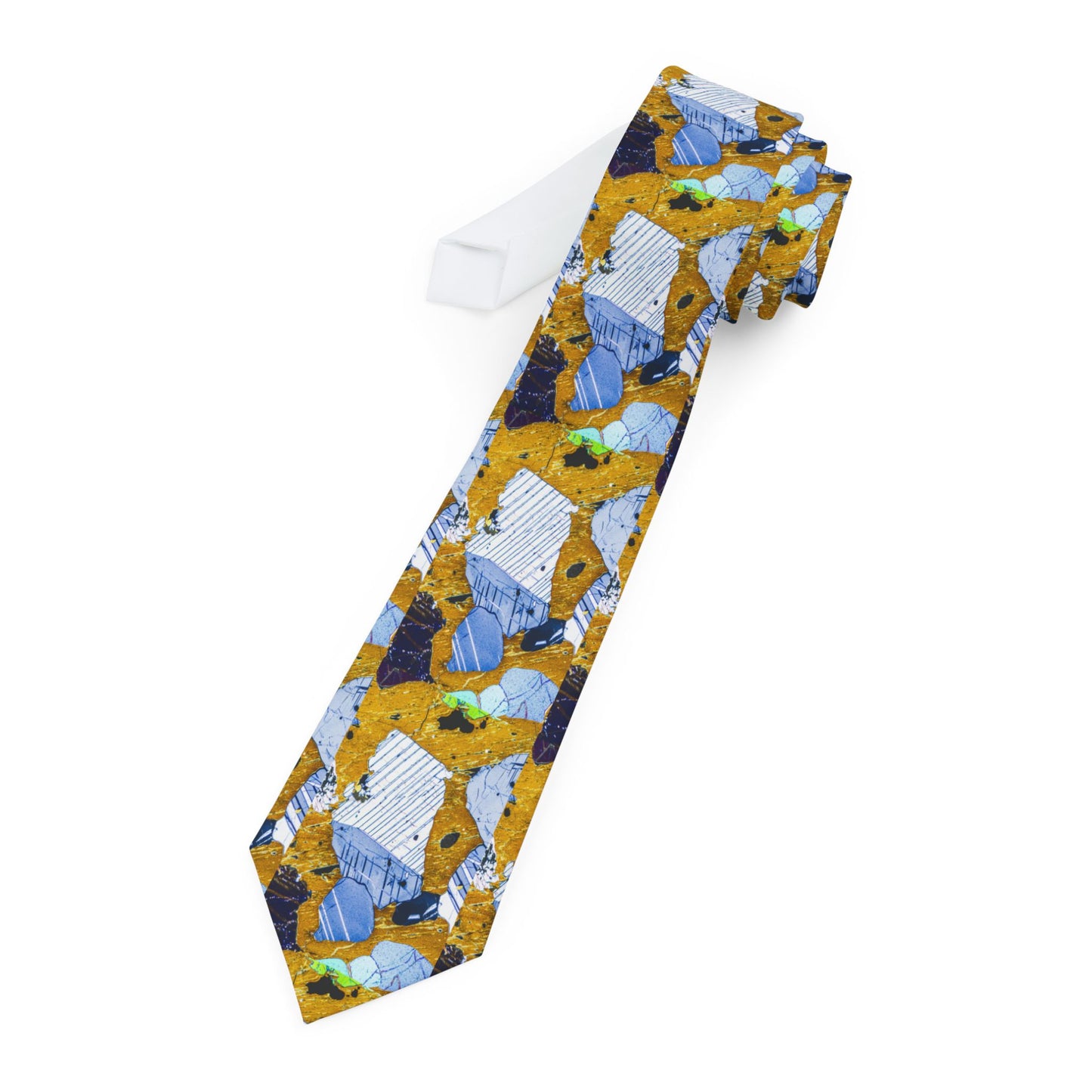 Plagioclase in Pyroxene Necktie