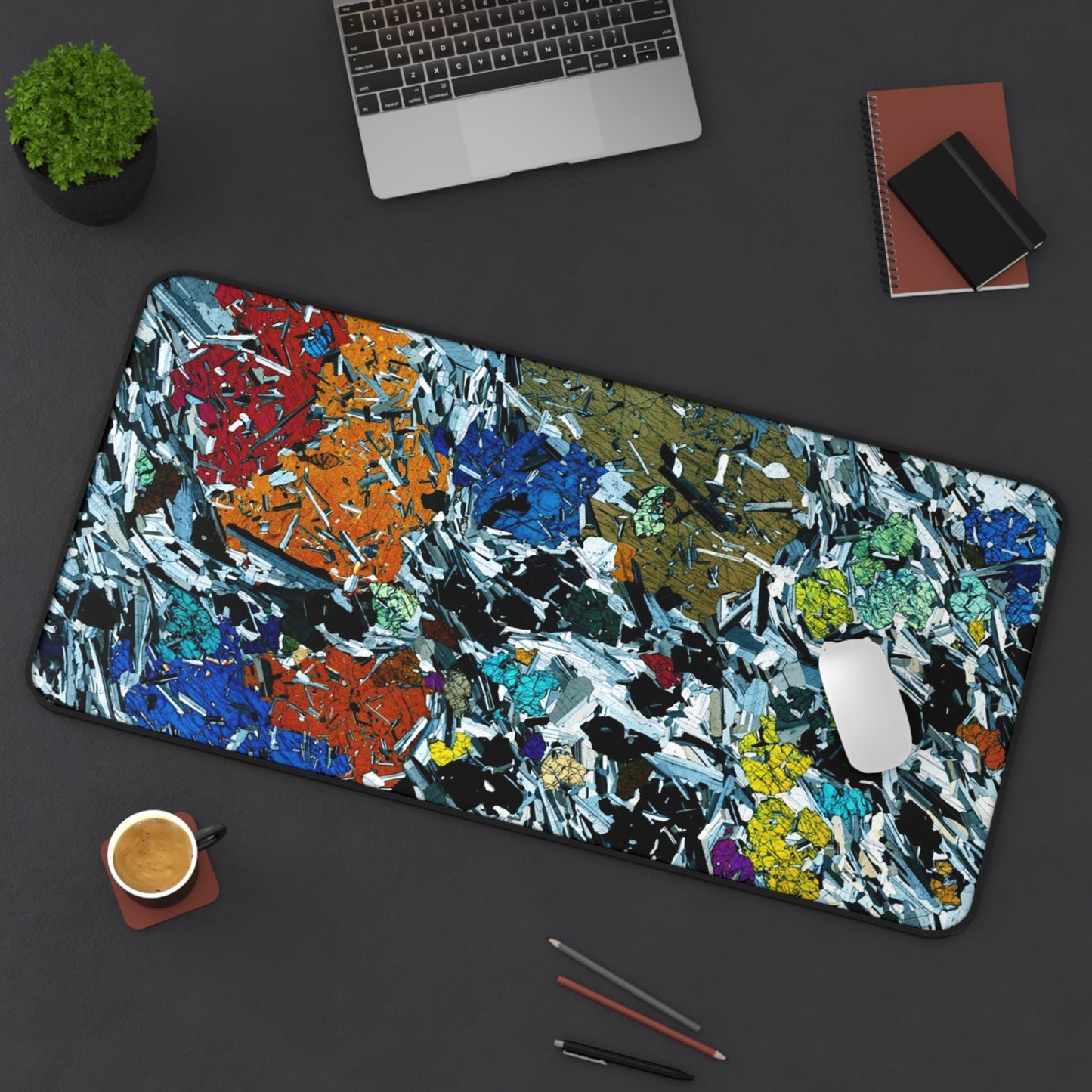 Gabbro Desk Mat
