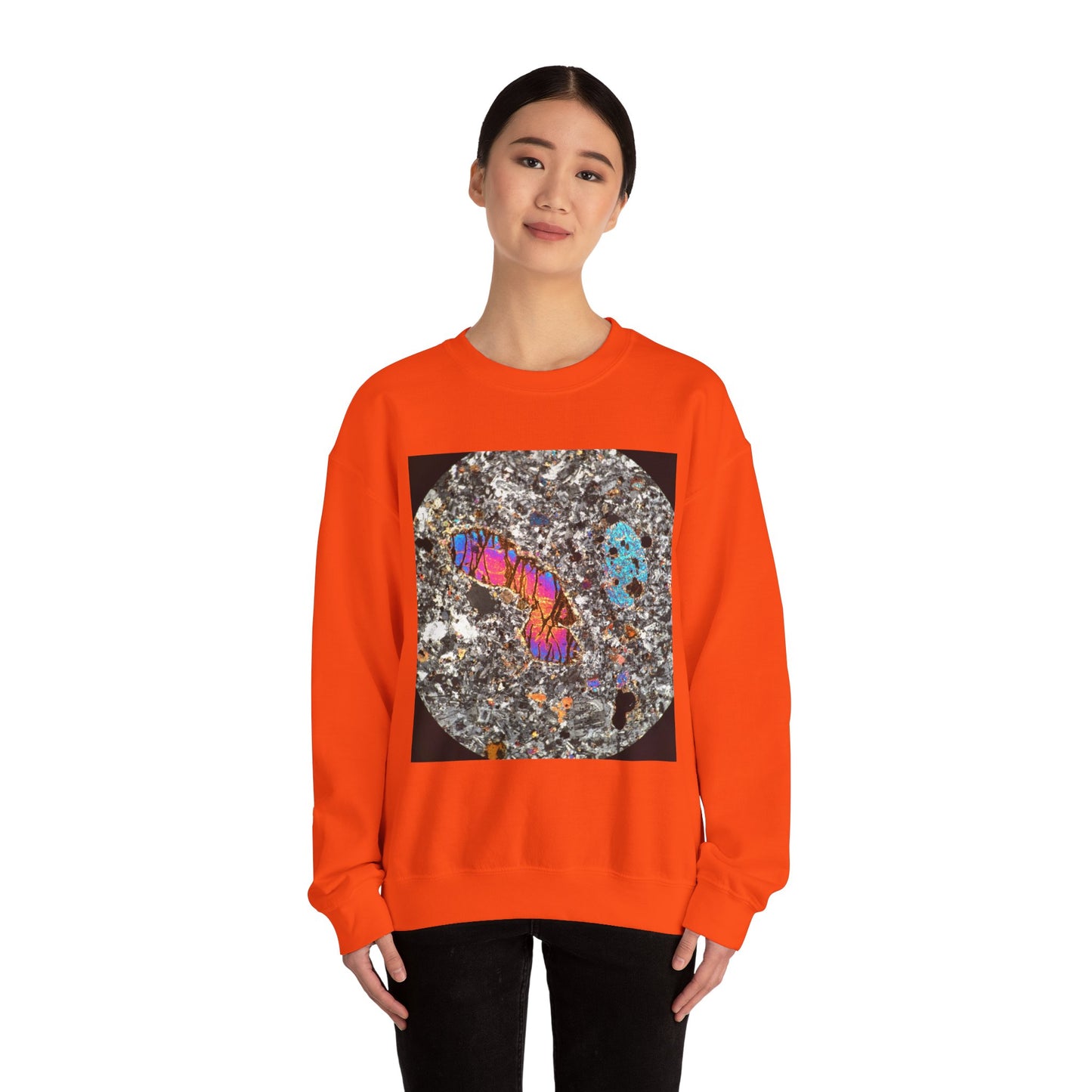 Olivine surrounded by Plagioclase - Heavy Blend™ Crewneck Sweatshirt