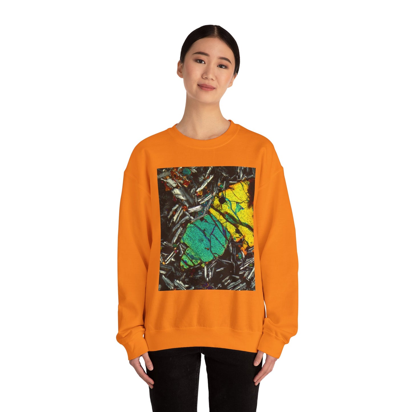 Olivine In Basalt - Heavy Blend™ Crewneck Sweatshirt