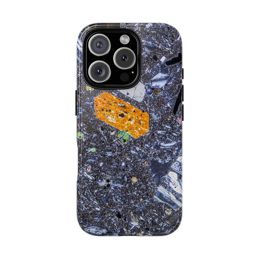 Pyroxene Cyrstal in Basalt Tough Cases