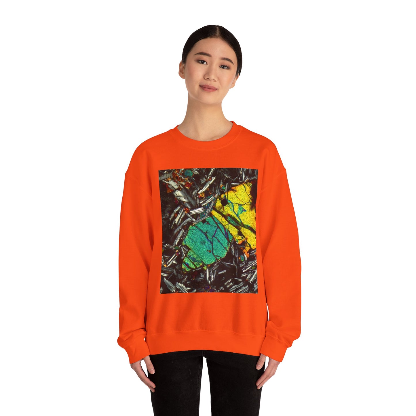 Olivine In Basalt - Heavy Blend™ Crewneck Sweatshirt